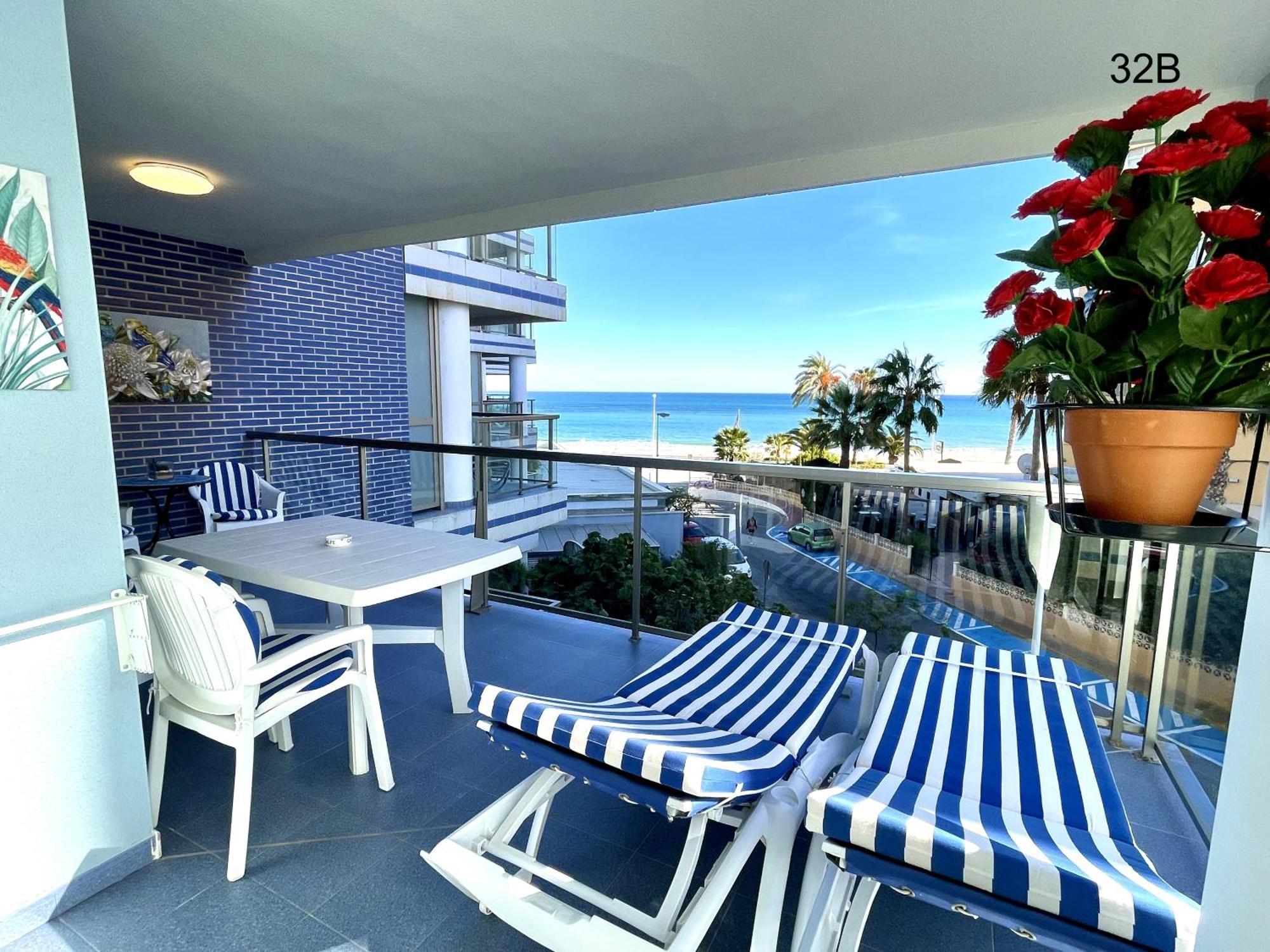 Timora Sea View New Apart' Hipocampos Calp Dış mekan fotoğraf