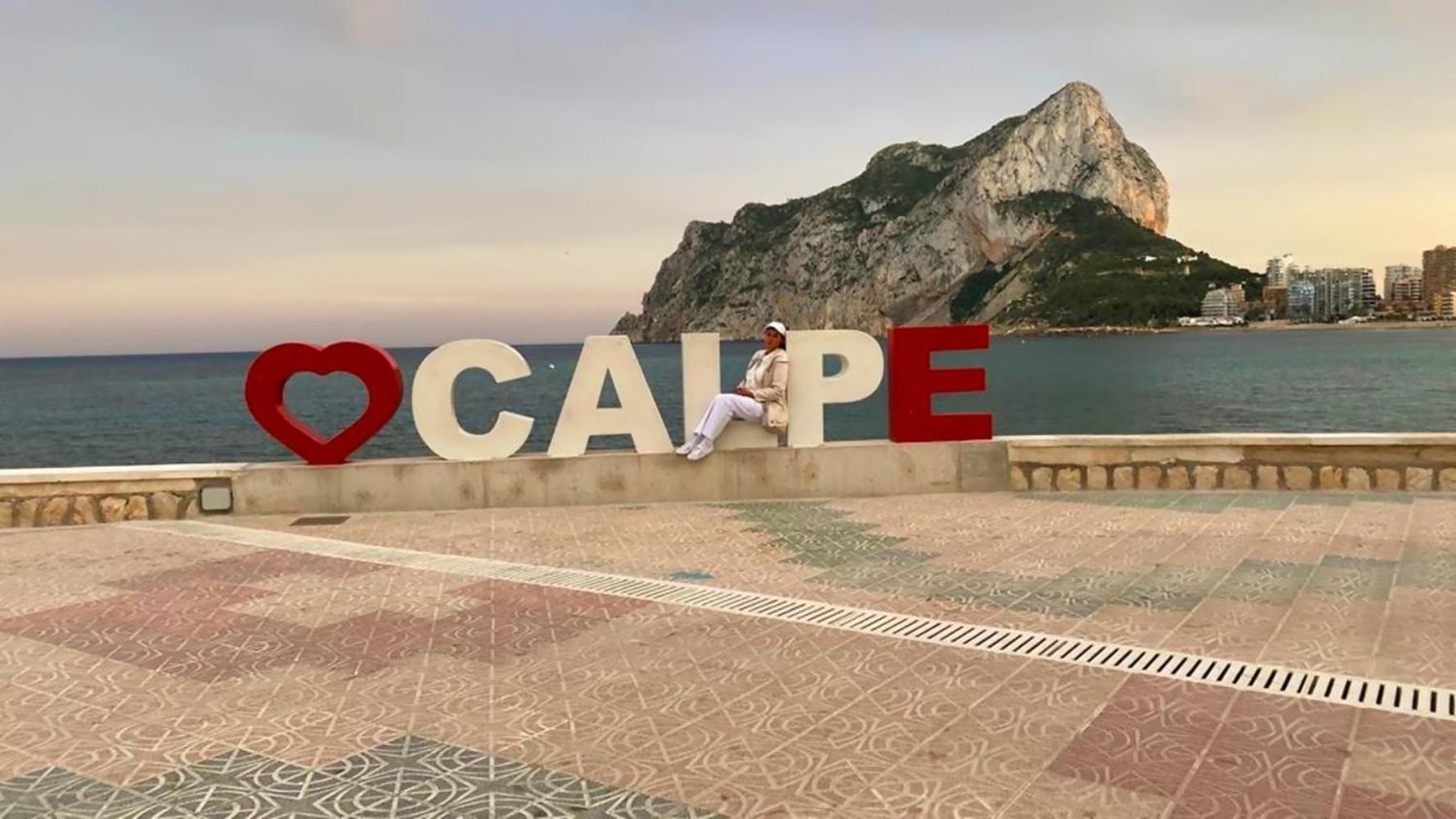 Timora Sea View New Apart' Hipocampos Calp Dış mekan fotoğraf