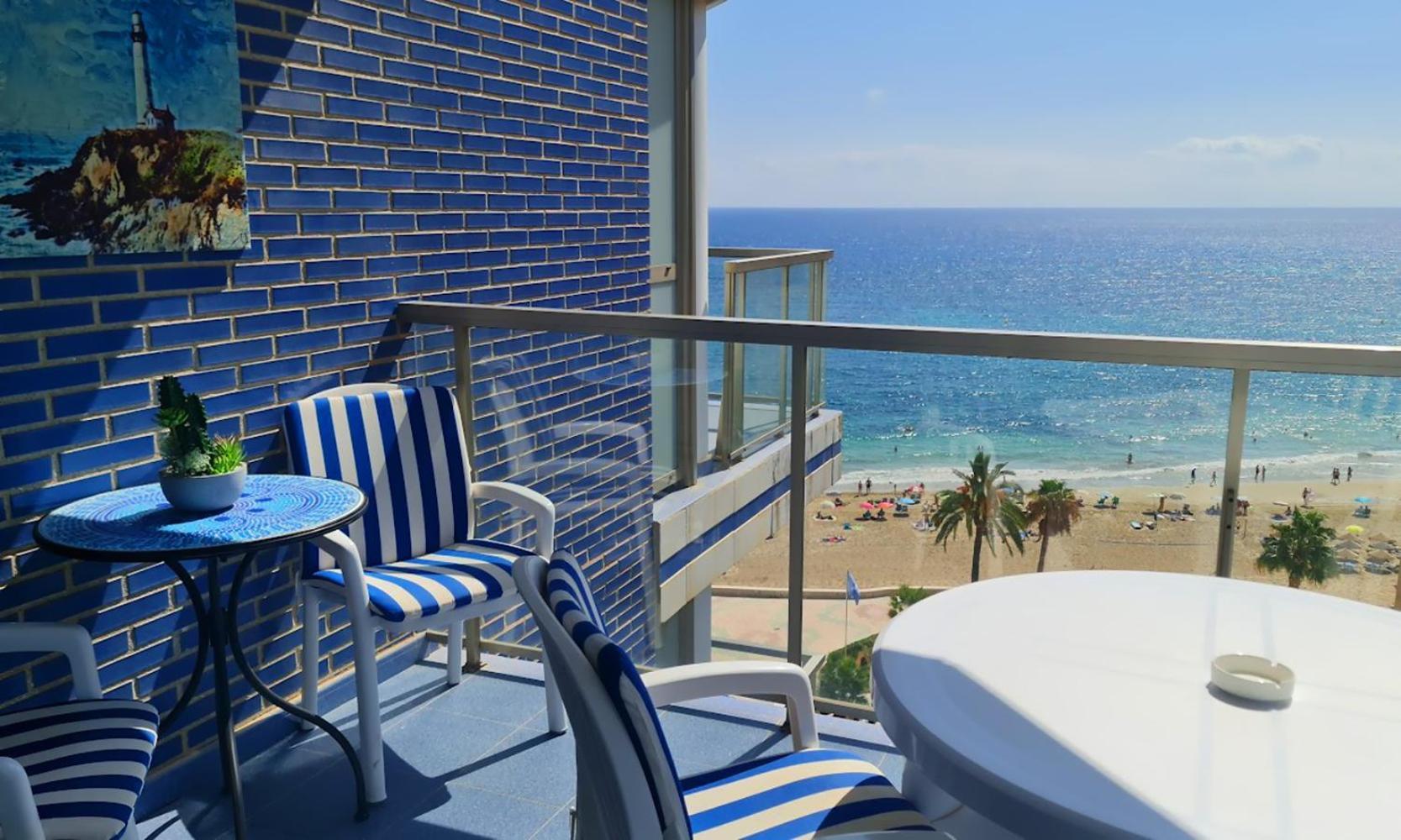 Timora Sea View New Apart' Hipocampos Calp Dış mekan fotoğraf
