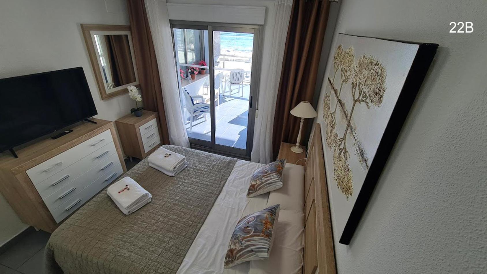 Timora Sea View New Apart' Hipocampos Calp Dış mekan fotoğraf